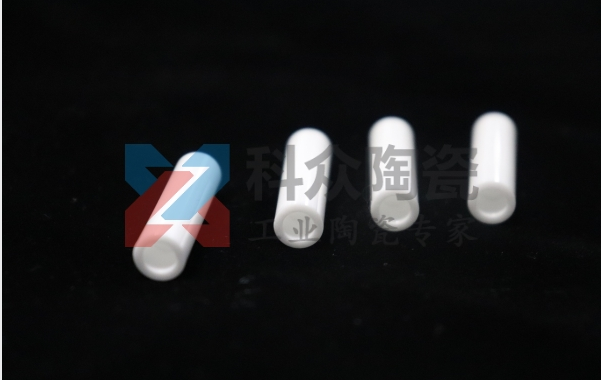很多人關(guān)心白色氧化鋯有什么用？可靠嗎？價值