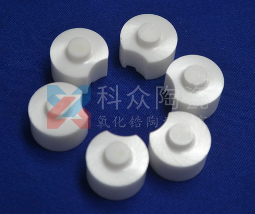 怎樣選擇高質量的氧化鋯陶瓷球？