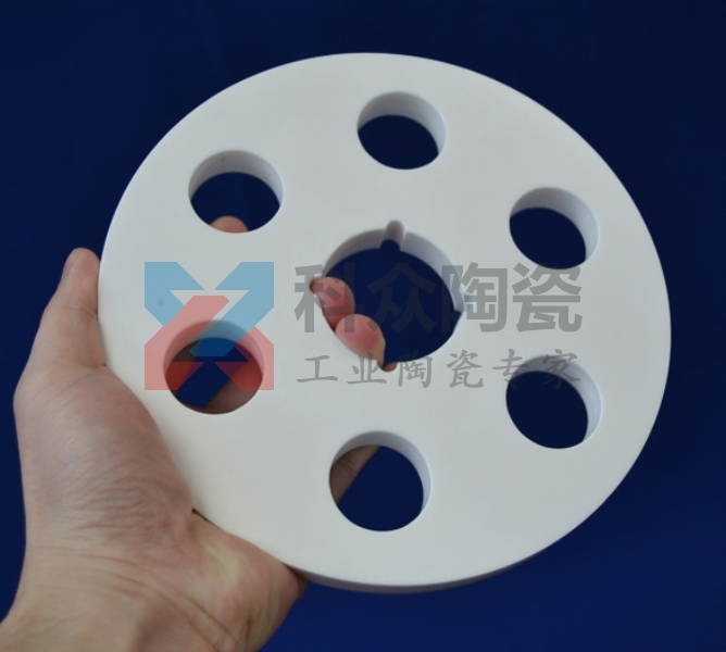 氧化鋯陶瓷研磨后為什么會(huì)有精度誤差？